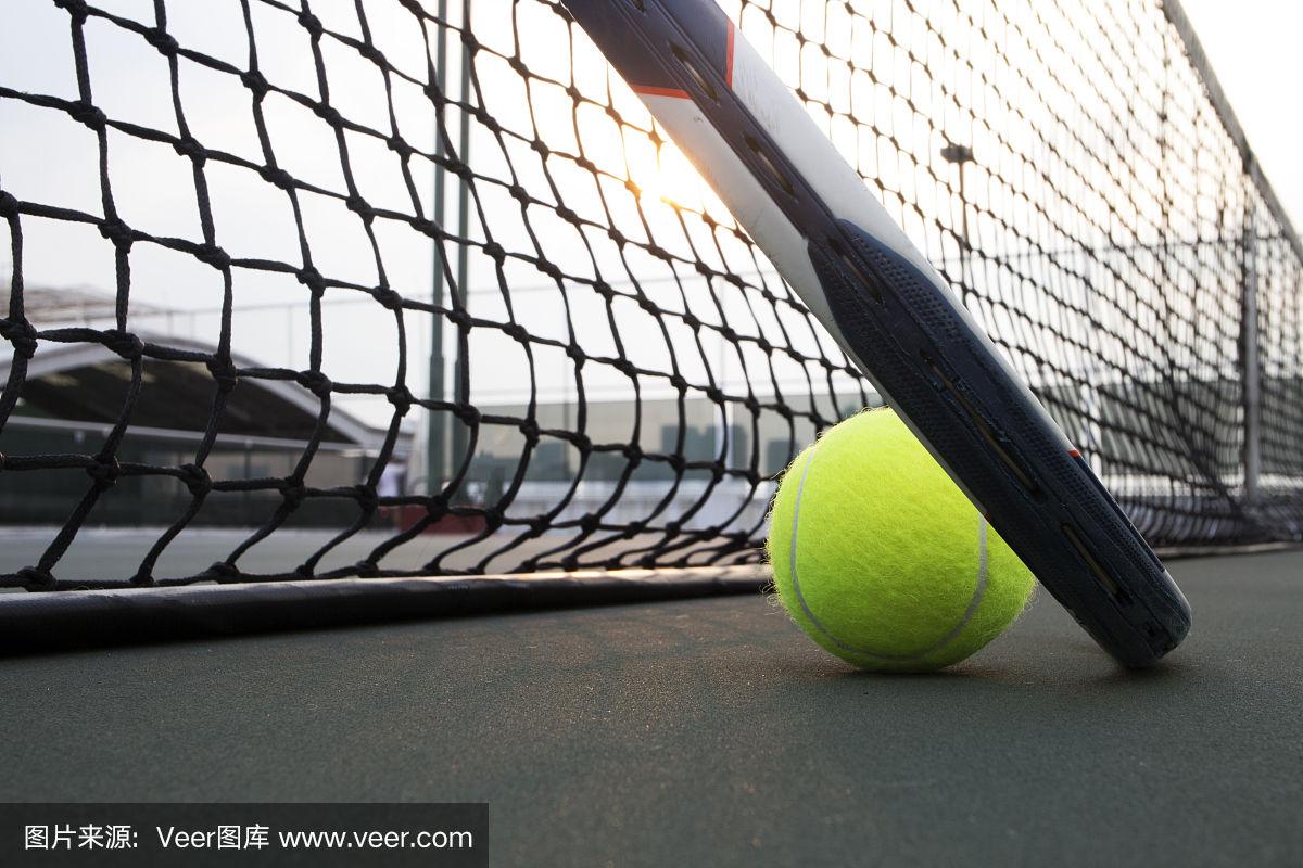 硬地网球硬地网球场的地面材质主要有 硬地网球硬地网球场的地面材质主要有